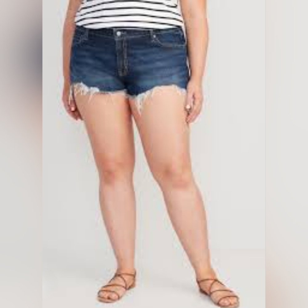 Old Navy Womens Low-Rise OG Cut-Off Jean Shorts Size 2 Color Twila NWT